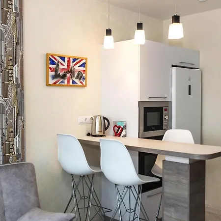 Уютная Квартира В Новом Доме Недалеко От Центра Apartment *