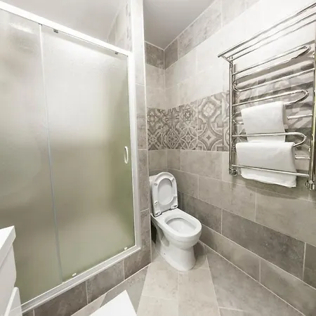 Уютная Квартира В Новом Доме Недалеко От Центра Apartment *